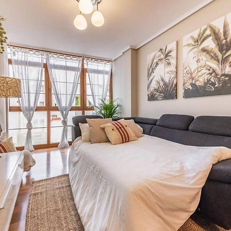 Piso De Diseno En El Casco Antiguo Apartment Кастро-Урдиалес Екстериор снимка